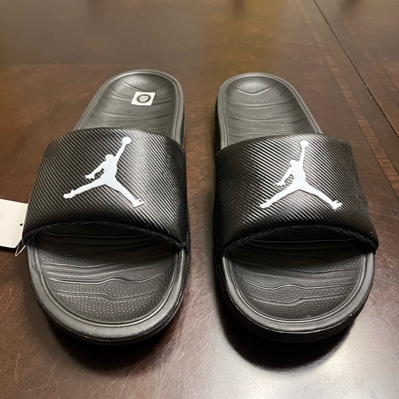 New Nike Air Jordan Break Slides Sandals - Picture 2 of 10